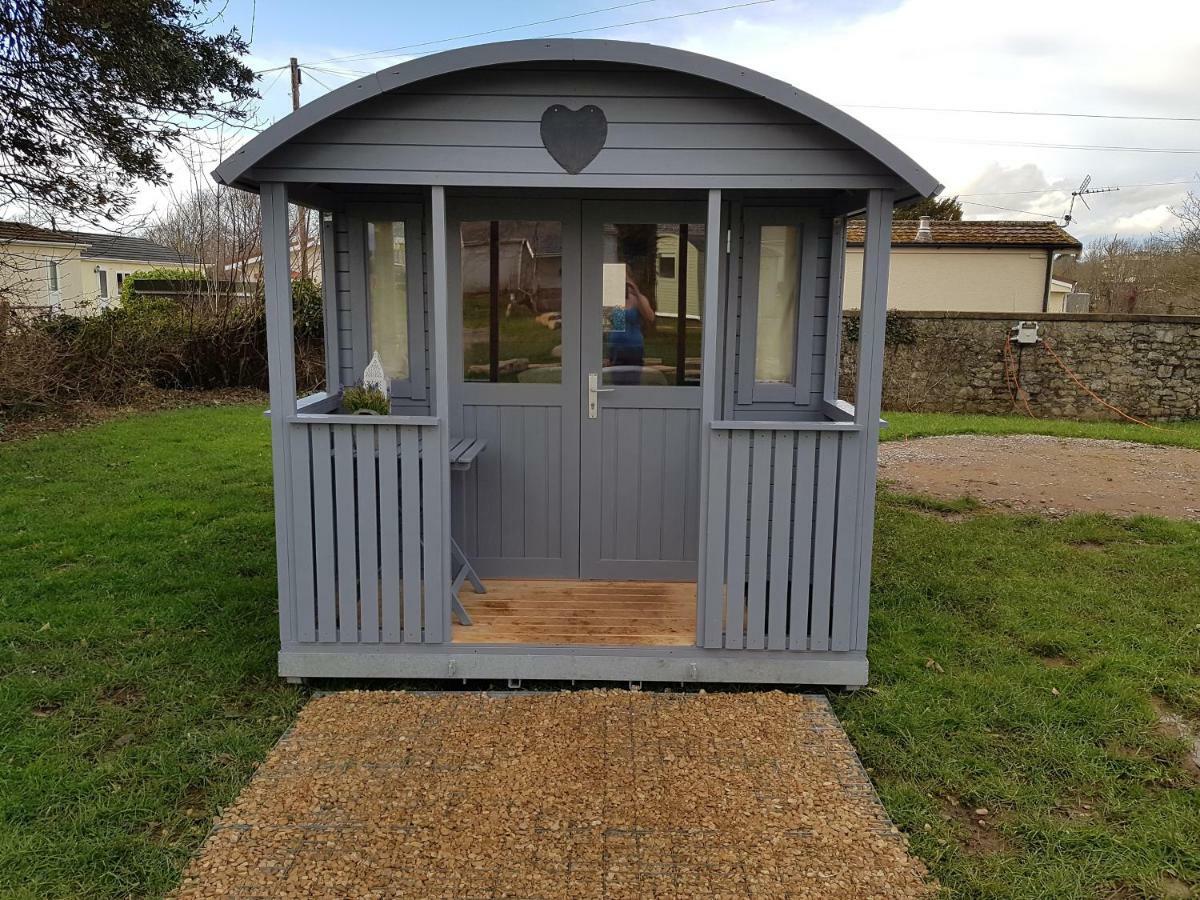 Acorn Camping And Caravan Park Llantwit Major Exterior foto